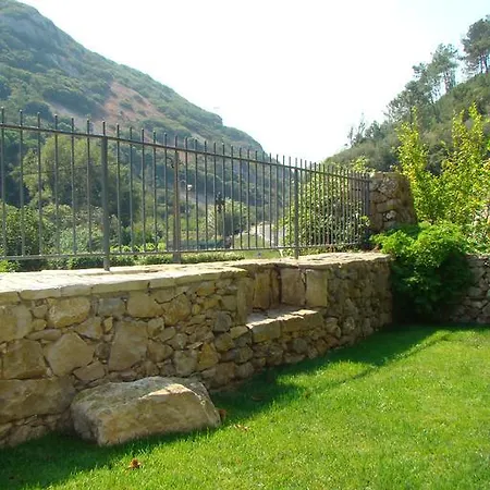 Landhaus Vale D'azenha *