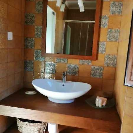 Landhaus Vale D'azenha *